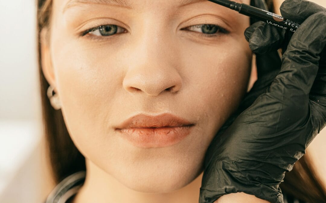 Eyebrow Tinting
